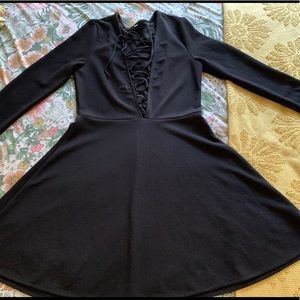 Basic Deep V-Neck Lace Up Black Fitted Flare Dress